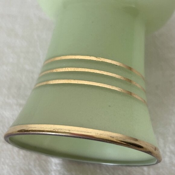 VINTAGE Small Mint Green Bud Vase Glass - Picture 8 of 11